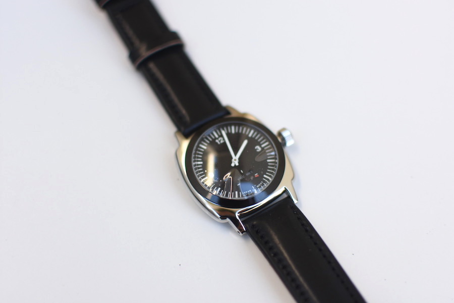 【 makers × vague watch 】コードバンベルトを採用の コラボ腕時計 