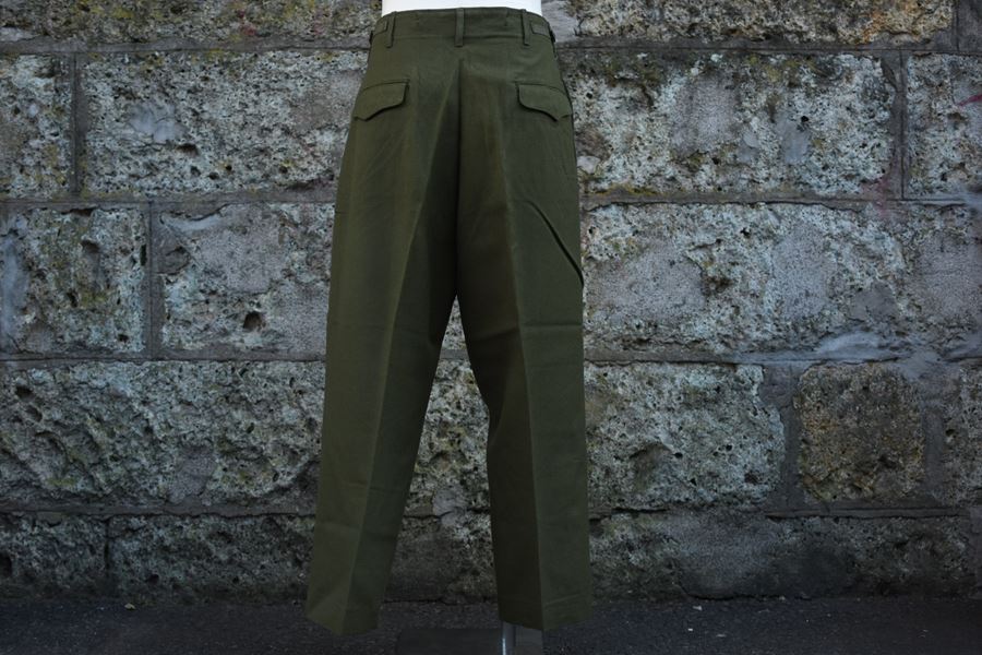 特に無しThe Crooked Tailor military trousere M51 - ワークパンツ