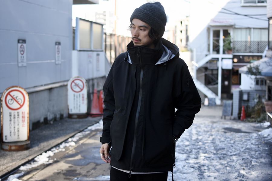 マウトリーコンテイラー Shooting Hardshell Jacket-