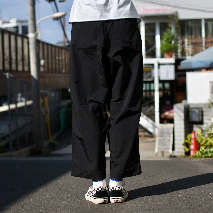 TRACK WIDE EASY LOOSE PANTS /トラックパンツ